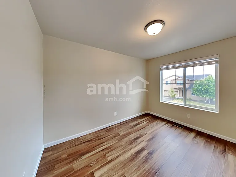 2655 Moore Ave — Photo 19