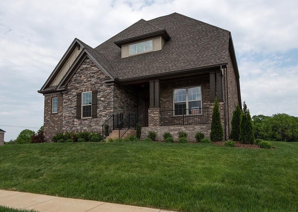 1st image of 108 Telfair Ln #108