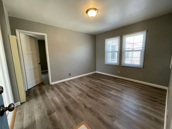 2750 Florence Ave APT 10