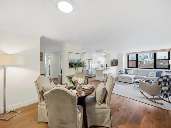 61 Jane Street image 2 of 15