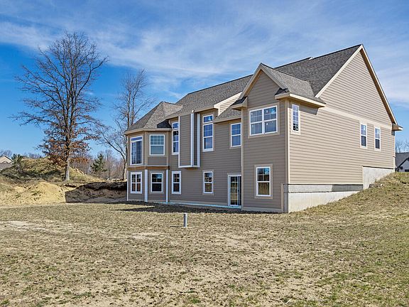 4th image of 11295 Killarney Dr