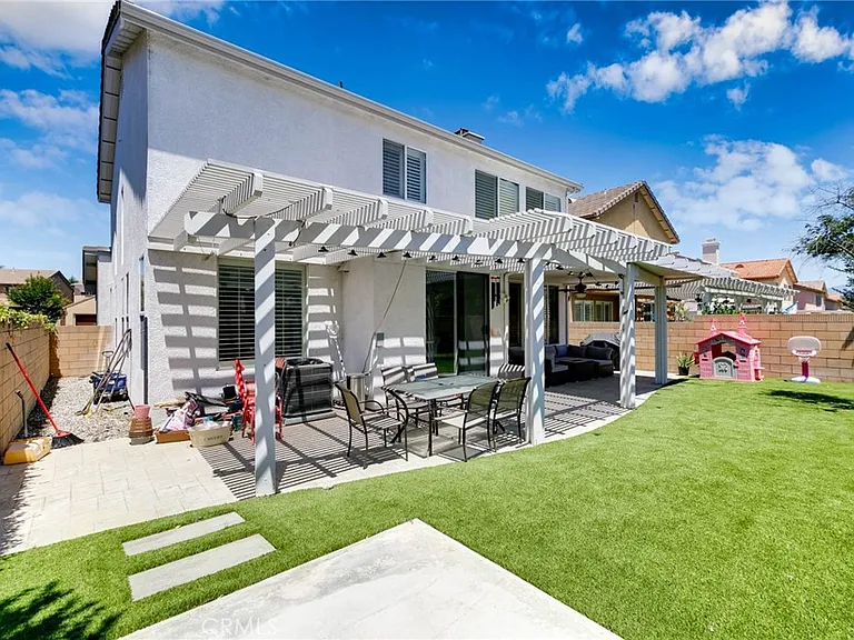 15881 Madelyn Ct — Photo 39