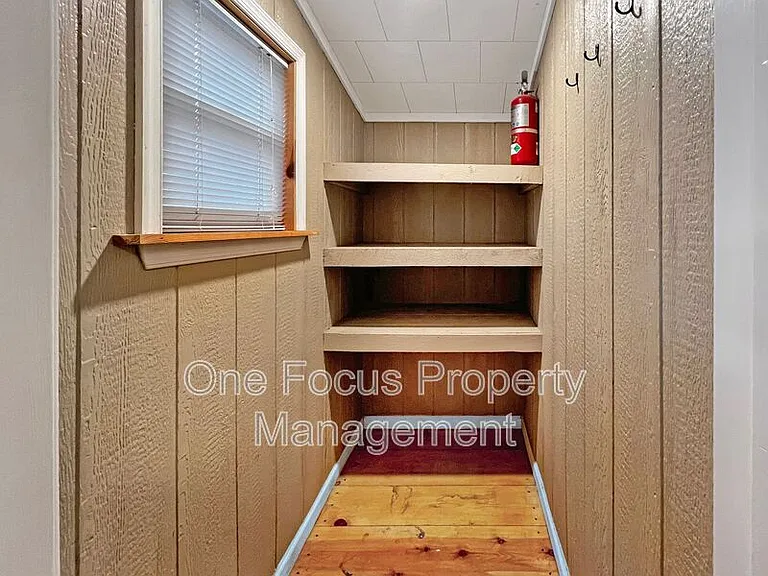 51 Pearl St — Photo 5
