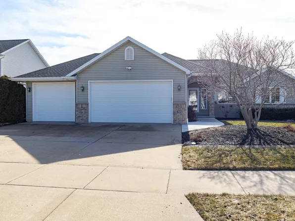 4225 E Glory Ln, Appleton, WI 54913