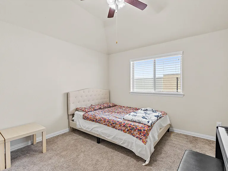 10611 Ferdinand Vw — Photo 24