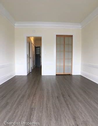 3rd image of 3255 Sacramento St APT 06