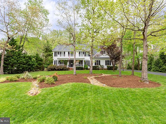 4th image of 11907 Old Hickory Ct