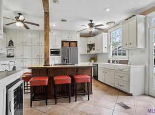 2631 Hundred Oaks Ave, Baton Rouge, LA 70808