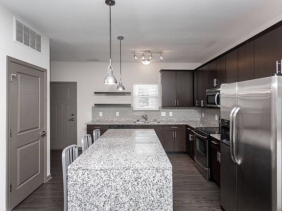 2nd image of 6159 Winthrop Ave #404