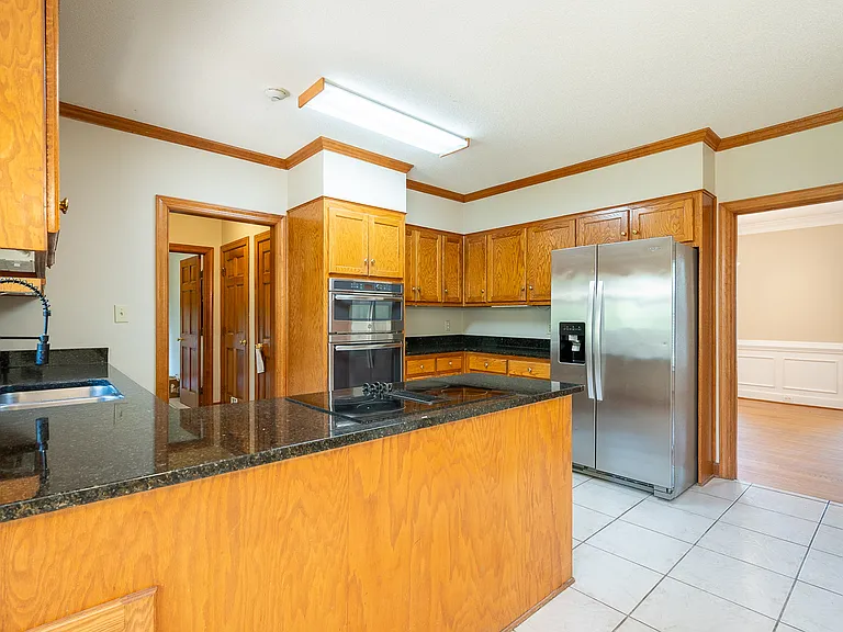 4135 Knollcrest Cir N — Photo 10