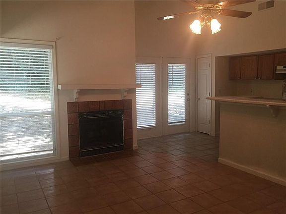 4th image of 5588 Estates Ct #5586