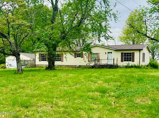 4963 Robin Dr, Union City, TN 38261