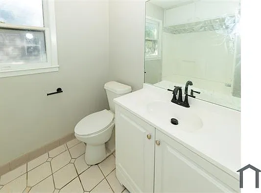 1633 Devon Dr — Photo 8