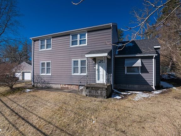 2nd image of 182 Pleasant St