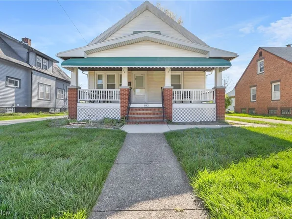 883 E 237th St, Euclid, OH 44123