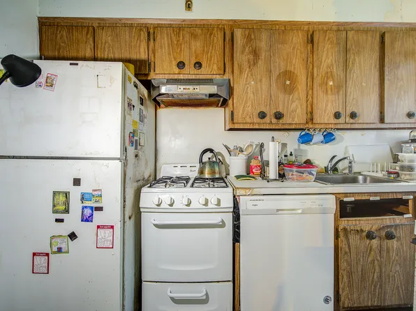 216-76 68th Avenue image 9 of 19