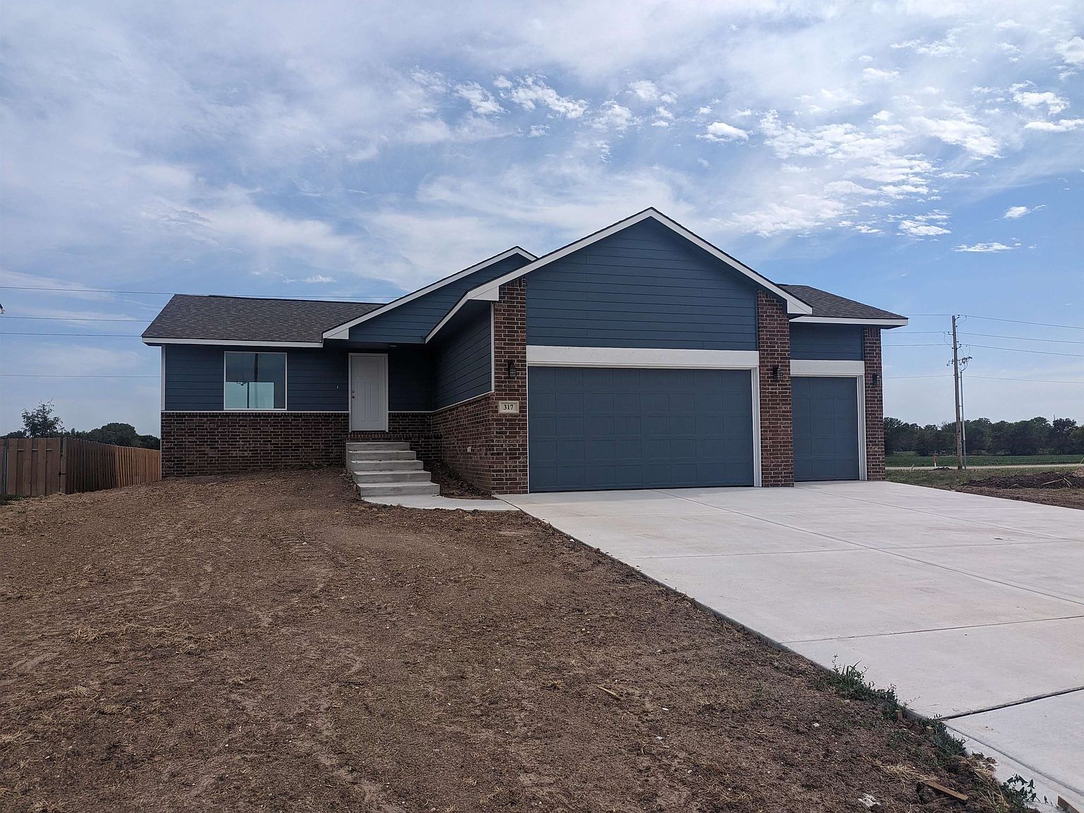 317 Springlake Dr, Newton, KS 67114 Zillow