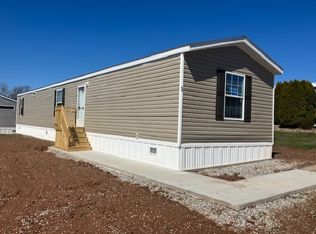 64 Chesapeake Ests, York, PA 17408