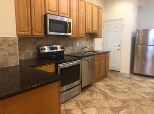 532 S 52nd St #1H, Philadelphia, PA 19143