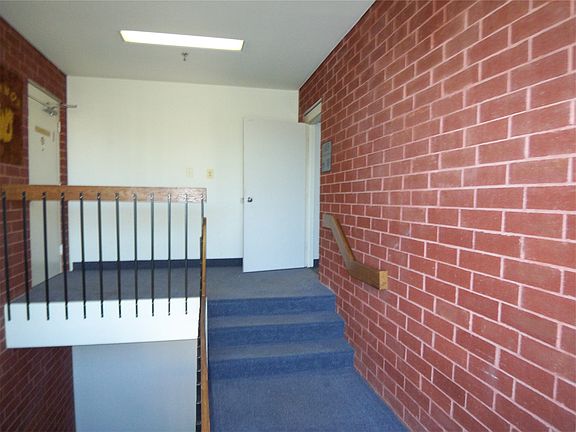 5th image of 462 Herndon Pkwy Ste 208