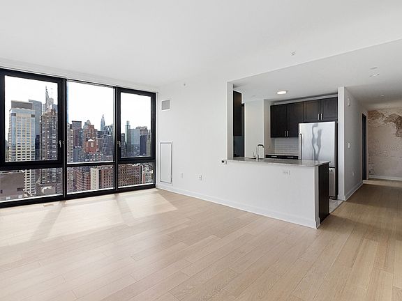 3rd image of 21 W End Ave APT 3410