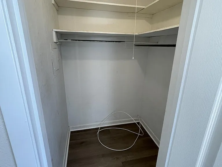 115 S Leo St #5 — Photo 5