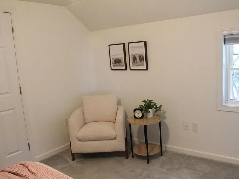 155 W Main St — Photo 14