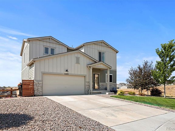 3rd image of 42835 Hawktree Circle