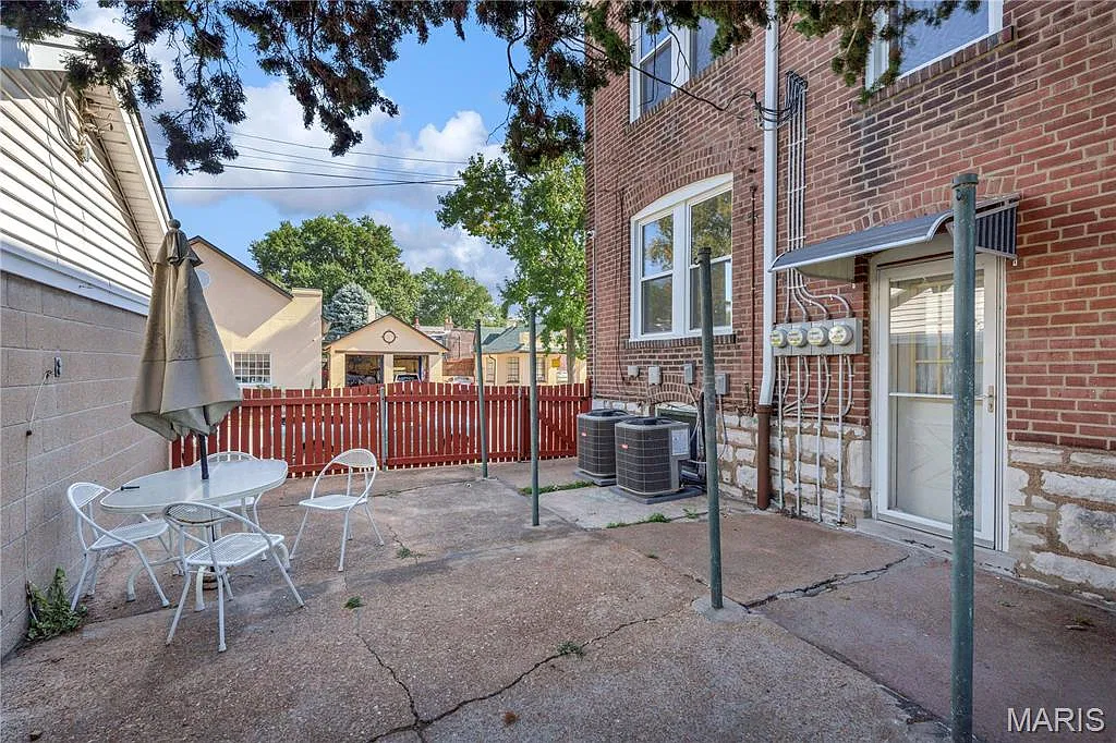4003 Humphrey St — Photo 4