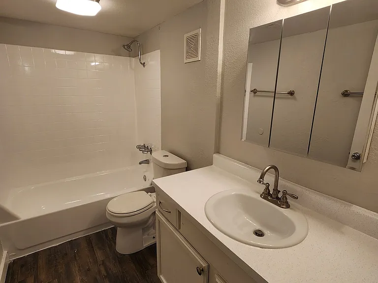 Scottsdale 5th Ave. Apartments — Photo 117