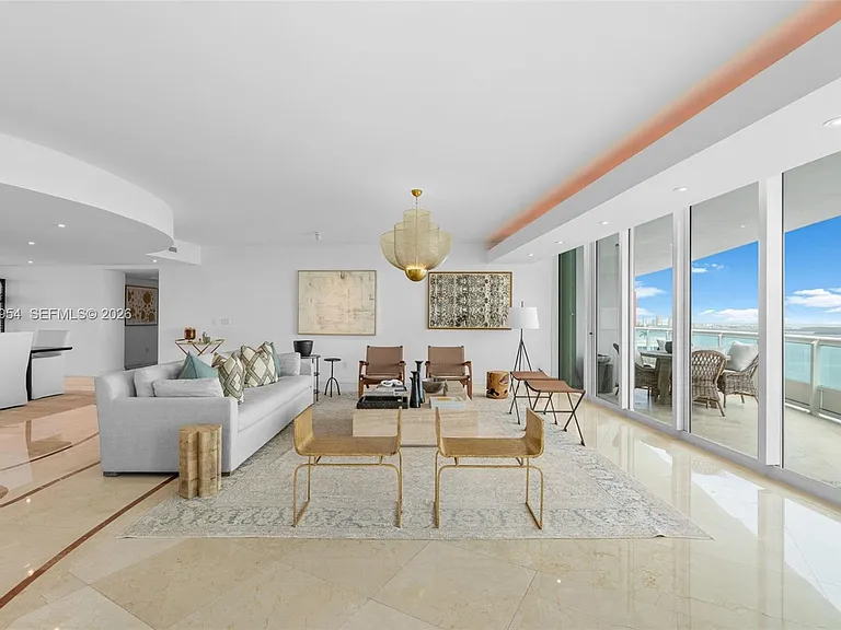 1643 Brickell Ave #2805 — Photo 3