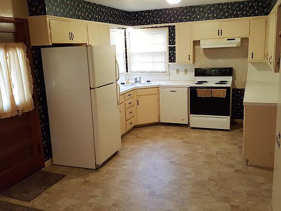 4th image of 4709 N Virginia Ave