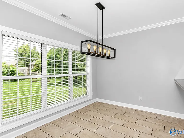 103 Tudor Pl — Photo 11
