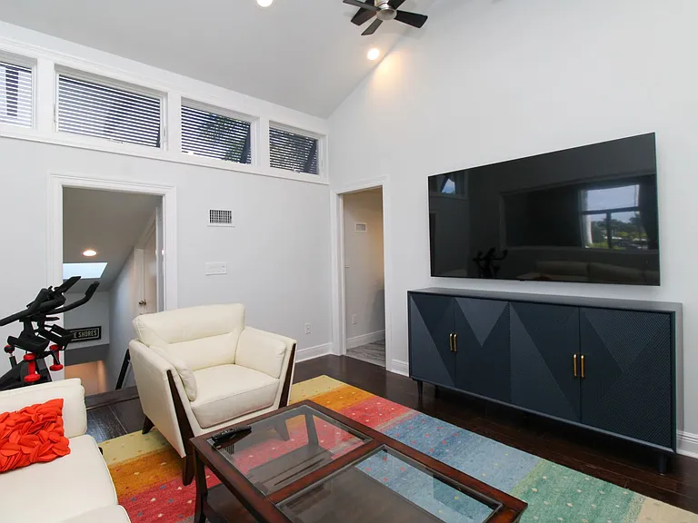 2150 Marina Dr — Photo 22
