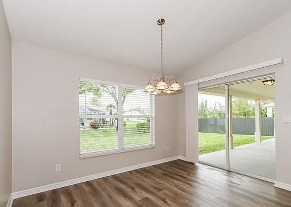 2nd image of 18018 Hobby Forest Ln