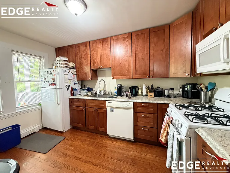19 Claymoss Rd #1 — Photo 12