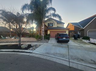 1199 N Carroll Ct, Hanford, CA 93230