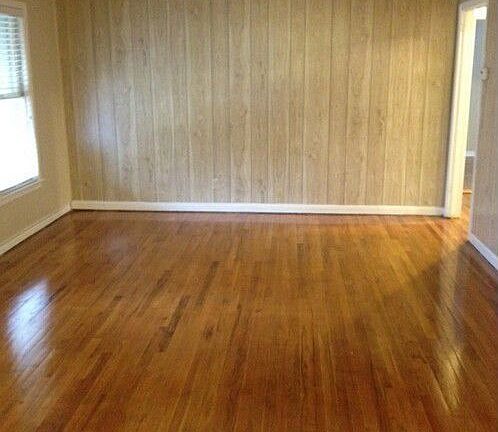 2nd image of 250 Erskine Pl