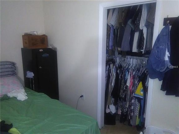 5th image of 8114 Manvel Dr