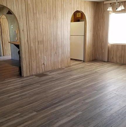 3rd image of 9063 E Olive Ln S