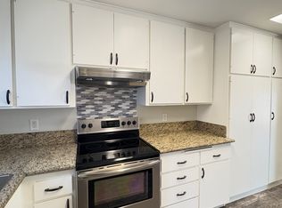 1011 La Ventana Ct, San Marcos, CA 92078