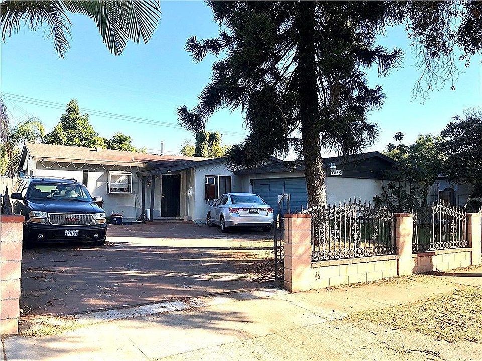 1st image of 2525 W Saint Andrew Pl