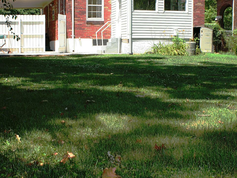 2nd image of 1236 Midland Blvd