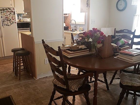 5th image of 45 Browning Dr