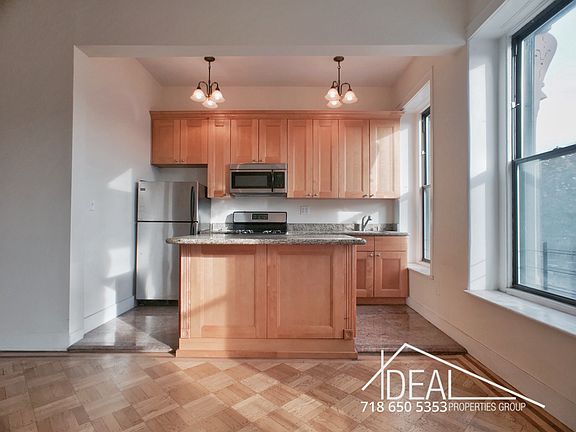 2nd image of 389 9th St #3B