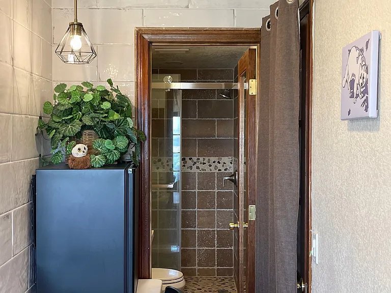 18165 Eucalyptus St #D — Photo 6