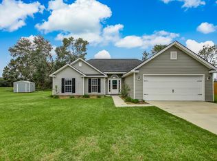 692 Park Pl, Ellabell, GA 31308