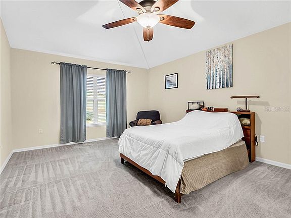 4th image of 60 Virginia Ave