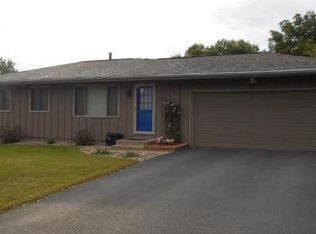 1354 Easter Ln, Eagan, MN 55123