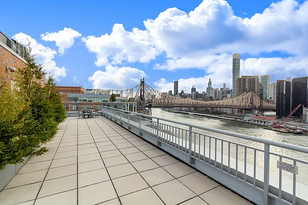 Rented by Corcoran | media 11